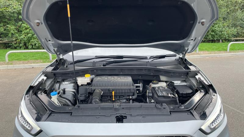 MG ZS Photo cohere-a8d5e4080bc347e70ebb6a03cc0935b1f483b111.jpg