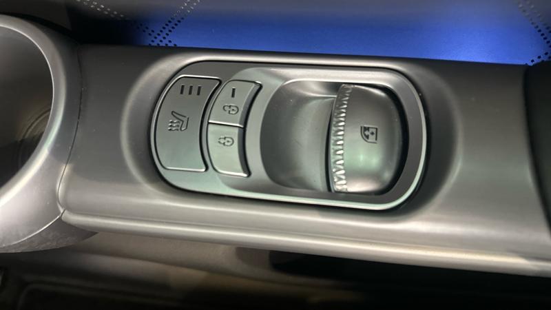 Genesis GV60 Photo cohere-a93c64dd9054c7cd94bf5474b7bb8c666f0e5729.jpg