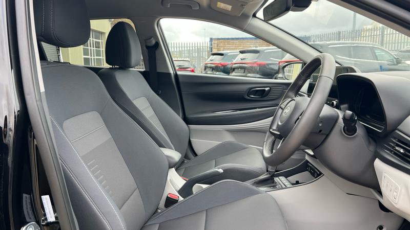 Hyundai BAYON Photo cohere-a9a0b1a8fab290a333b3bd93b2ac91302e82e1fd.jpg