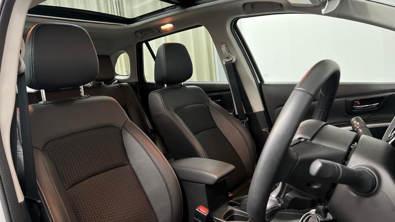 Suzuki S-Cross Photo cohere-a9c4aa3288bf62c846ae50085492d0189f6805a3.jpg