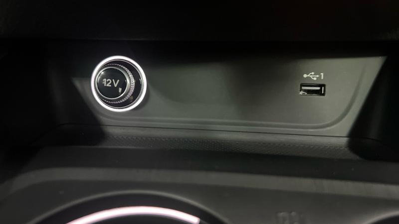 Audi A4 Photo cohere-aacd2be84fa07eb3c53e0dd7e12f137ba46dadf2.jpg