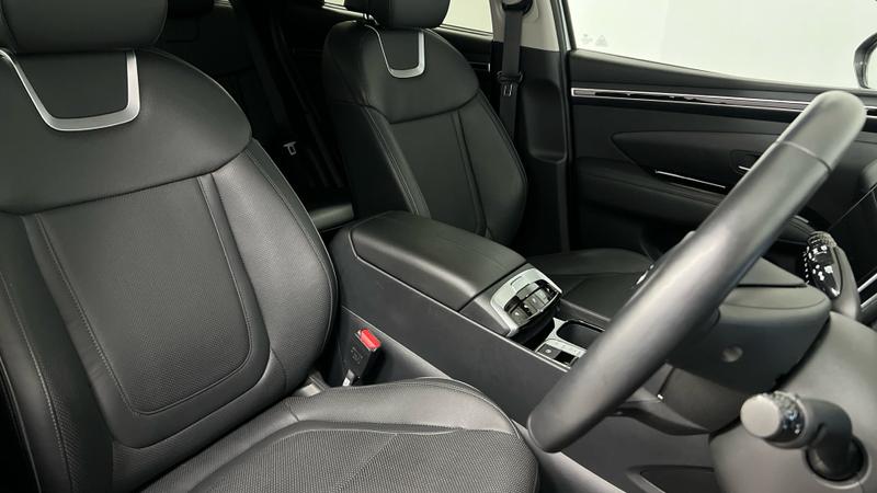 Hyundai TUCSON Photo cohere-aae53ff6e8c7ecdfb85d4fc926e873980450c71f.jpg