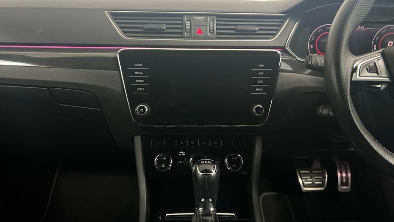 Skoda Superb Photo cohere-aaf70787ad7a2c04080df1161174dda0b9938a8b.jpg