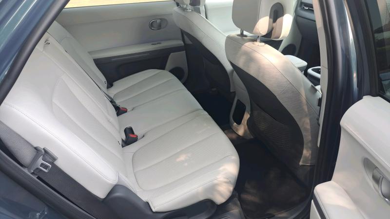 Hyundai IONIQ 5 Photo cohere-ab695b40bd0e501ff15ee85aefd7eb8e98cc428e.jpg
