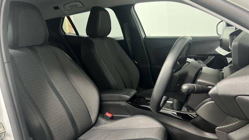 Peugeot 2008 Photo cohere-abaef5809caf262bc00ae9a7054e0e58ffc2a54f.jpg