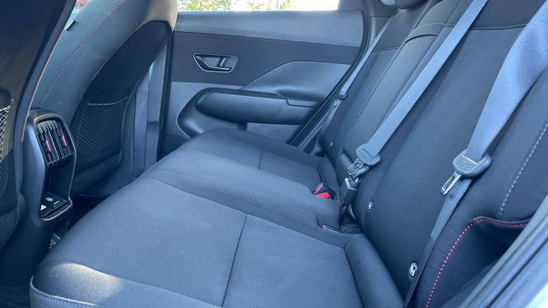 Hyundai KONA Photo cohere-acbadab263915544217b1ea1b6e09de233d0f6a6.jpg