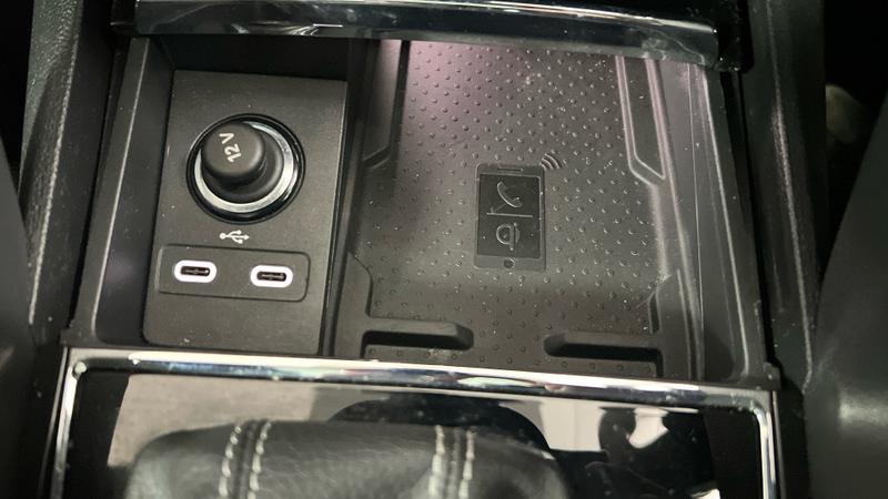Skoda KAROQ Photo cohere-ad1426cb18f169a6a43aa4fd9bbe19f7be3101a7.jpg