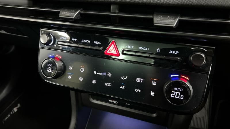 Hyundai TUCSON Photo cohere-ad8cef8581803abd228d909029304726148dc426.jpg