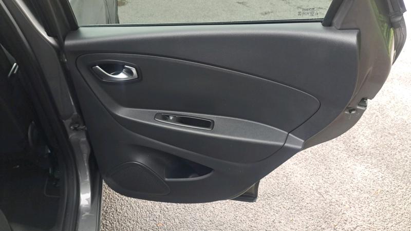 Renault Captur Photo cohere-adb6d14602f372967ac2967abe83077a8e43230c.jpg