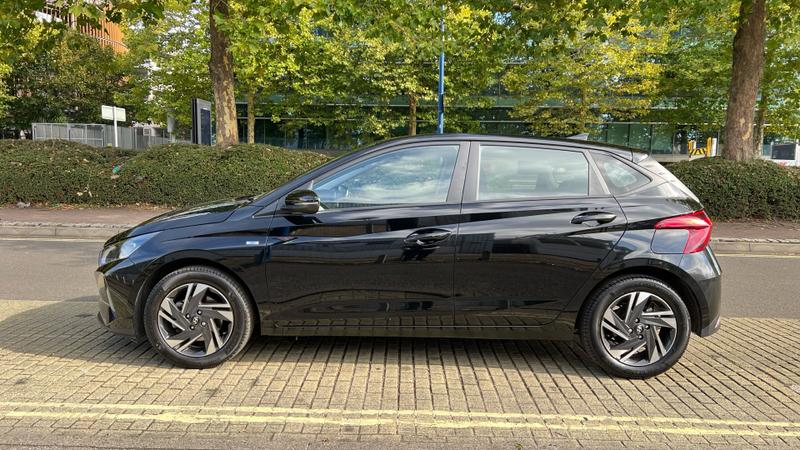 Hyundai i20 Photo cohere-adbbe21526c866cb2b81ce21f6ac23f3d1521b65.jpg