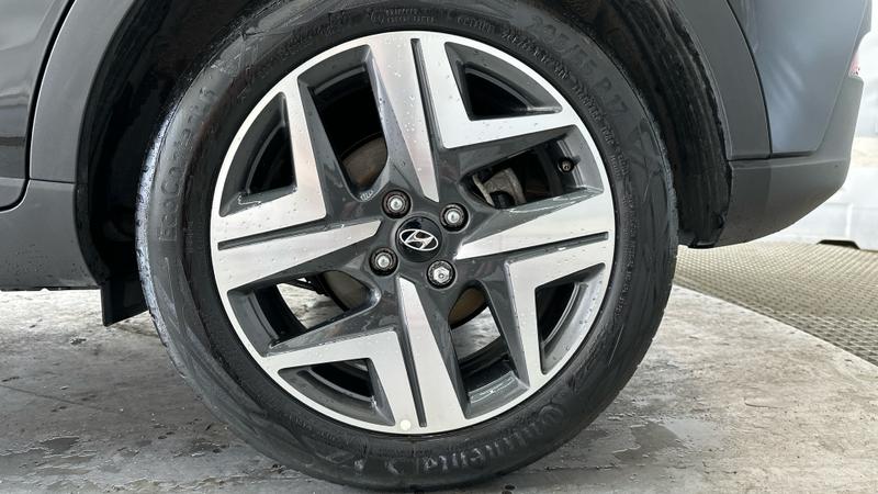 Hyundai BAYON Photo cohere-ae177c3149a9e5546afbe07f235fe7973da8b397.jpg