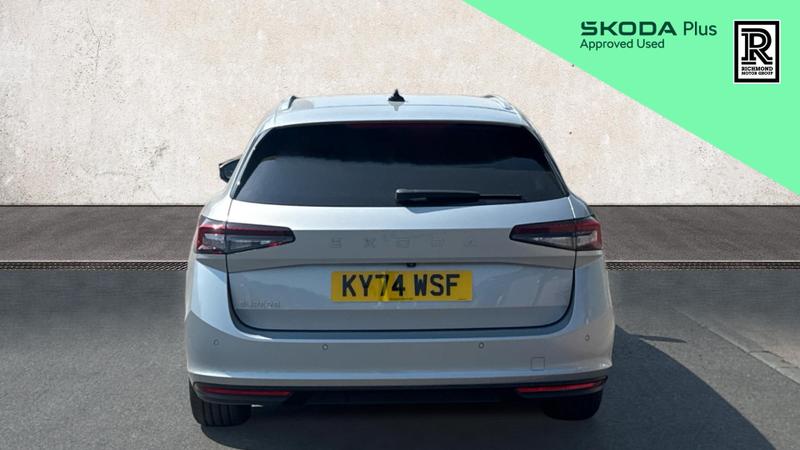 Skoda SUPERB Photo cohere-ae2b167a913f0b2d3258b509c1cd652f953c7a34.jpg
