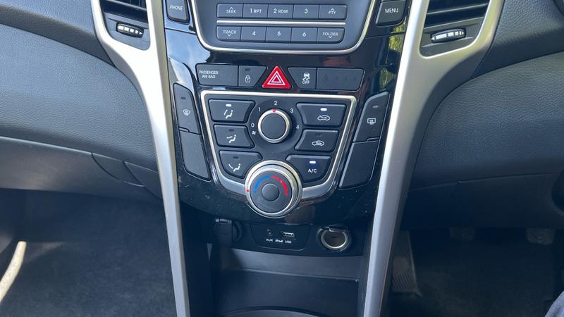 Hyundai i30 Photo cohere-af522a307526e5c241a48c84086902741685504d.jpg