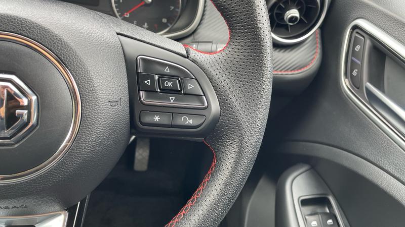 MG ZS Photo cohere-af6cb6207305103bbefe2b5fd579ada8e95aa225.jpg