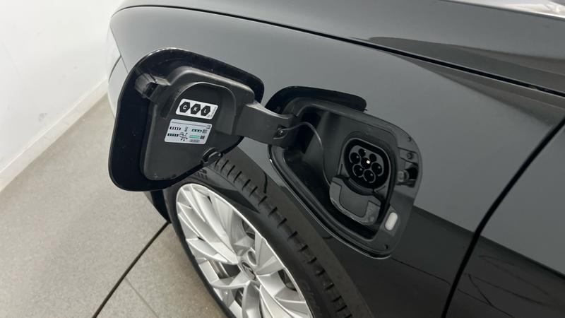 Skoda SUPERB Photo cohere-af7a0e5f6864ffe53e9f9e5bece65ae02548540b.jpg
