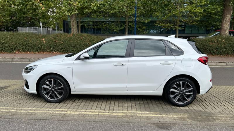 Hyundai i30 Photo cohere-af818fae3b807c4822db55adf2e43cd68e9e1c38.jpg