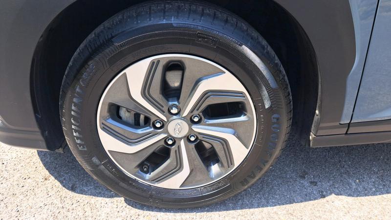 Hyundai KONA Photo cohere-b02ba891a3bcd42a6758ee2fcfd61ce89068809d.jpg