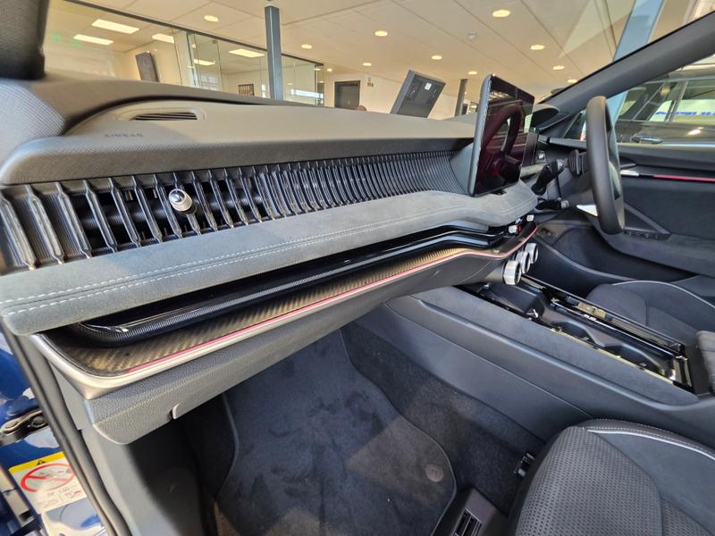 Skoda Superb Photo cohere-b073c13fb1bc7b6a65d7a893f89ee3713e5d2ff1.jpg