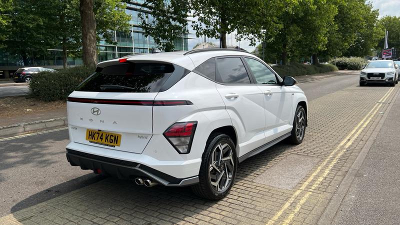 Hyundai KONA Photo cohere-b08850d3dab1c35d37a34bc68e8a4f20a8638493.jpg