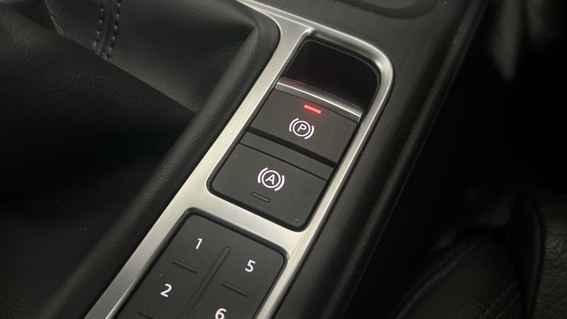 Audi A4 Photo cohere-b08f4b6c8eac3243ce644278bb751e094806a5ae.jpg