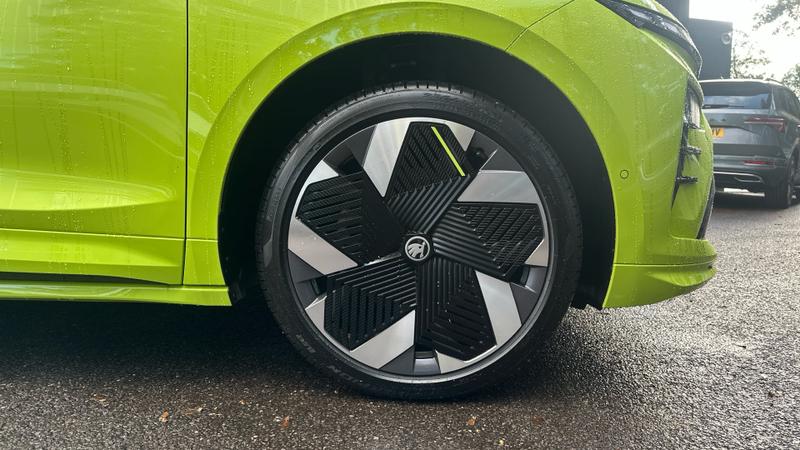 Skoda ENYAQ Photo cohere-b0f5763d6af88b7c7e0463750232f2f6cd13b727.jpg