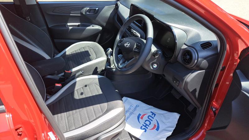 Hyundai i10 Photo cohere-b13779fdde237047173059c9fb5b8ba48675570c.jpg