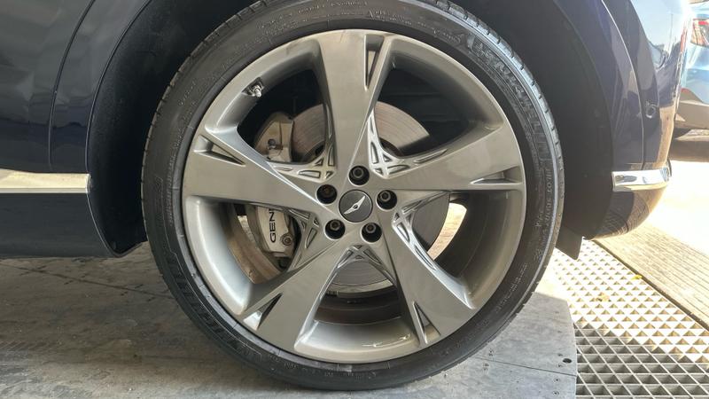 Genesis GV80 Photo cohere-b14d8e2a65e31d672ae0404b7f5f68db10e69b33.jpg