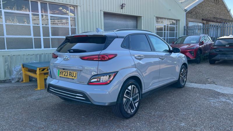 Hyundai KONA Photo cohere-b16a3d633b4a93d1b8195532fe6cb52eaa7601e9.jpg