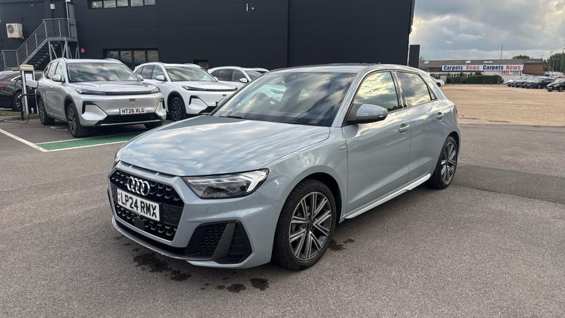 Audi A1 Photo cohere-b16d213542b94b7788f0fd69504d9a190c0b3138.jpg