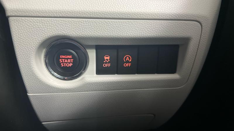 Suzuki IGNIS Photo cohere-b1747782345453a78a5bc775822407a3a1cd6cbf.jpg