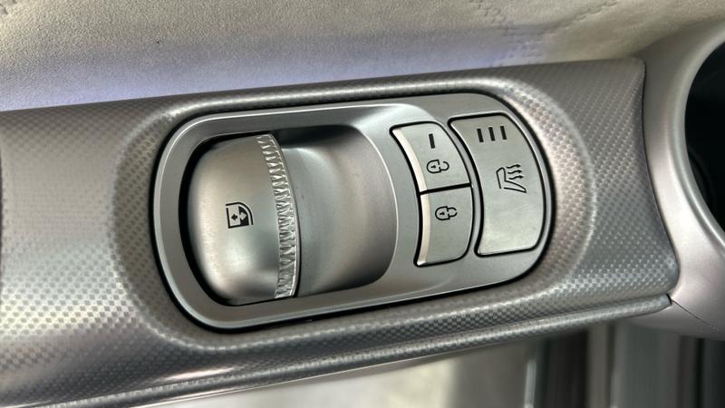 Genesis GV60 Photo cohere-b1a1a9d9226885b401e47dbd1237baafd32df1c3.jpg