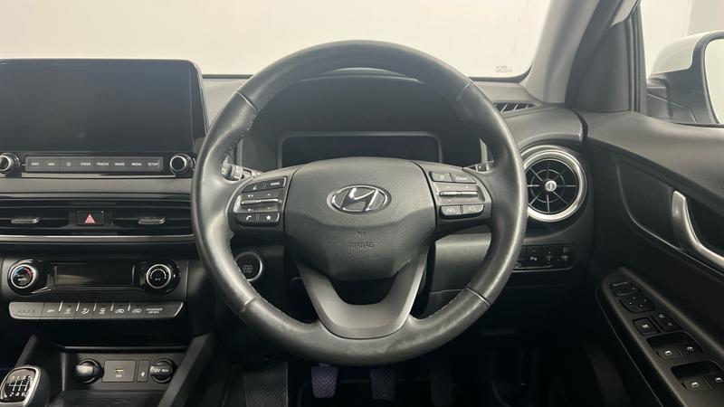Hyundai KONA Photo cohere-b1a9c96f9a99b8b7bc4e0e65d4d1da4e0e0795d9.jpg