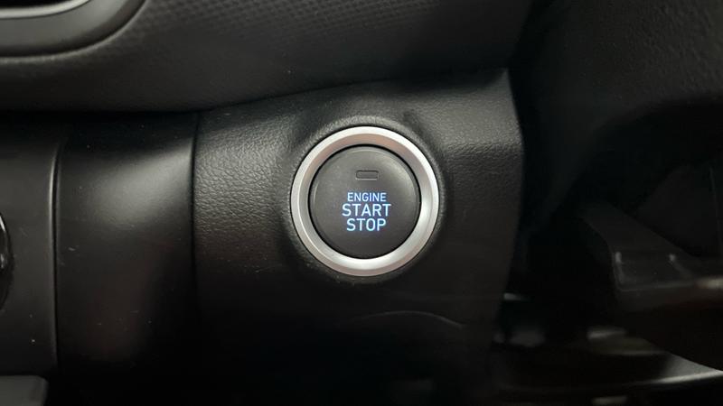 Hyundai KONA Photo cohere-b1b4a7fa7d25b48b96d09b54e3e56ab2ba208c92.jpg