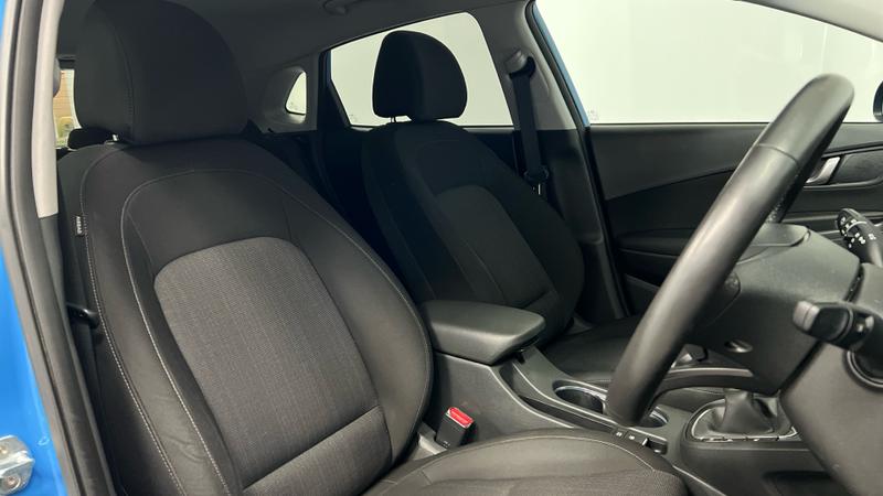 Hyundai KONA Photo cohere-b2153b54bf16e3dfe10b40b035e9f5bd2de7ec99.jpg
