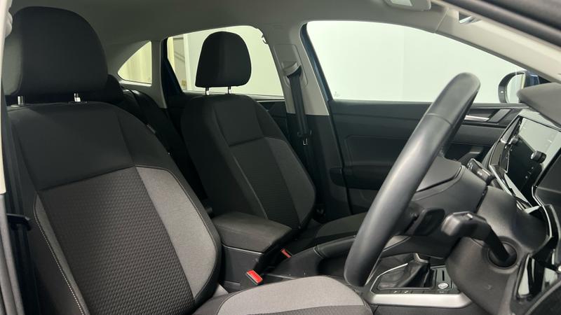Volkswagen TAIGO Photo cohere-b223deca652e7855c5b55b8d6e03ab12978be52f.jpg