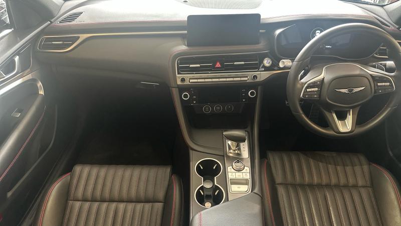 Genesis G70 Photo cohere-b2575b37d945e52119b889036c28d0167e35f6ef.jpg