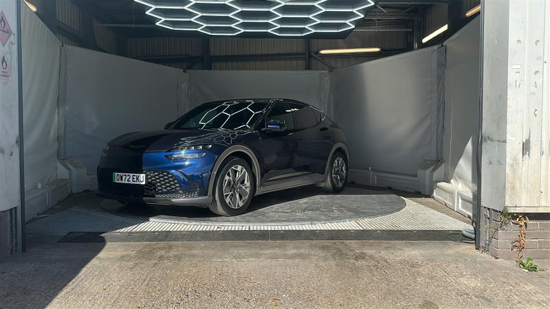 Genesis GV60 Photo cohere-b28f21bb6e6368d378c65ce7f4ea9fd95d7ff7d7.jpg
