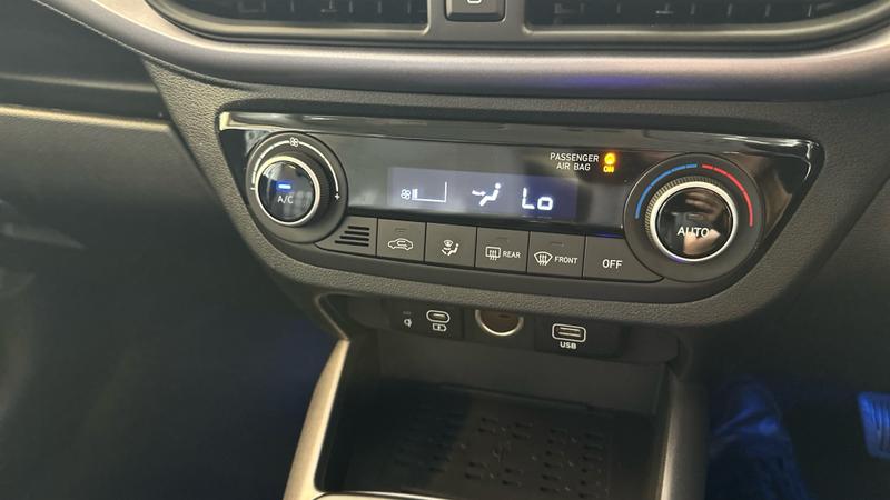 Hyundai i10 Photo cohere-b29d8ed6a8994a46bf5cf908a7362feb6637cdc3.jpg