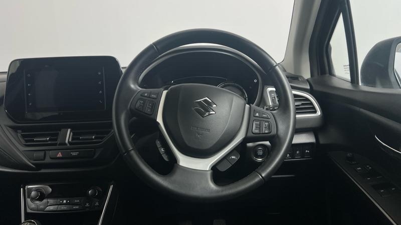 Suzuki S-Cross Photo cohere-b2a545a677dcb9a9d4892ffe36c738591be3cc3e.jpg