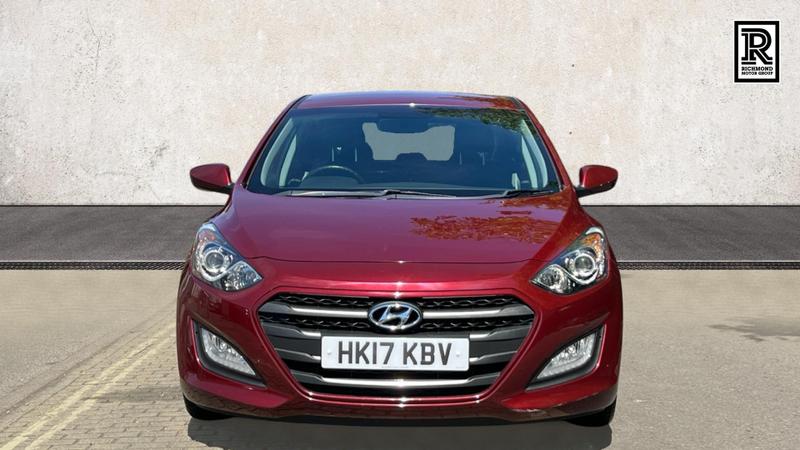 Hyundai i30 Photo cohere-b2d8368c712f65d4d8a893f759c8d4a5efae2ff6.jpg