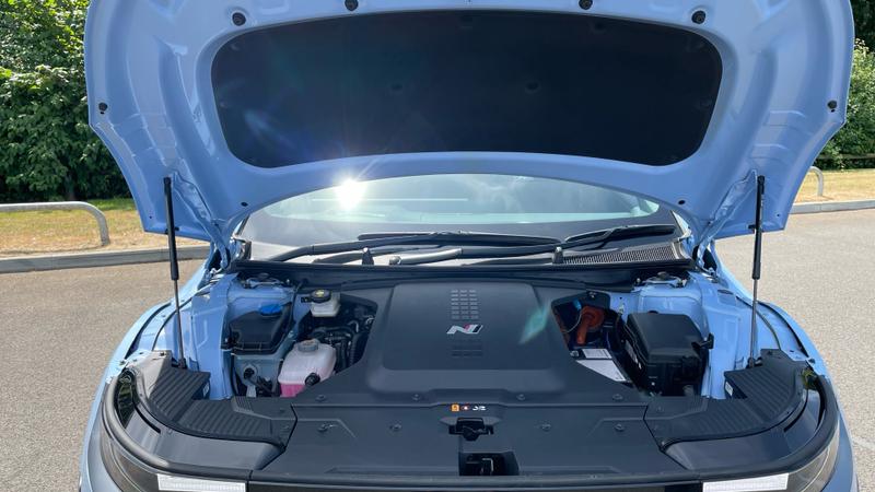 Hyundai IONIQ 5 Photo cohere-b340c7ebfde148882438655b711f8fca382c5d89.jpg