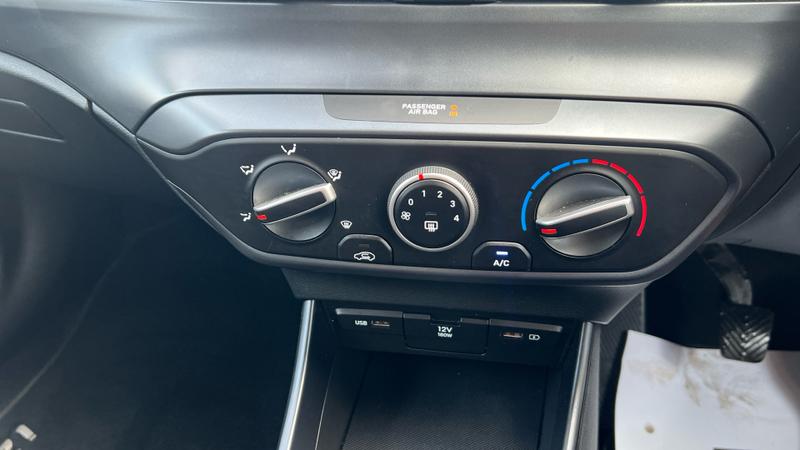 Hyundai i20 Photo cohere-b38a8e79a01e59f0ce18fef772ee408957ce233b.jpg
