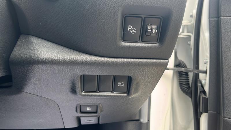 Toyota C-HR Photo cohere-b3c2bf3a3958f08ee0347dab9d6860aaa8c1e391.jpg