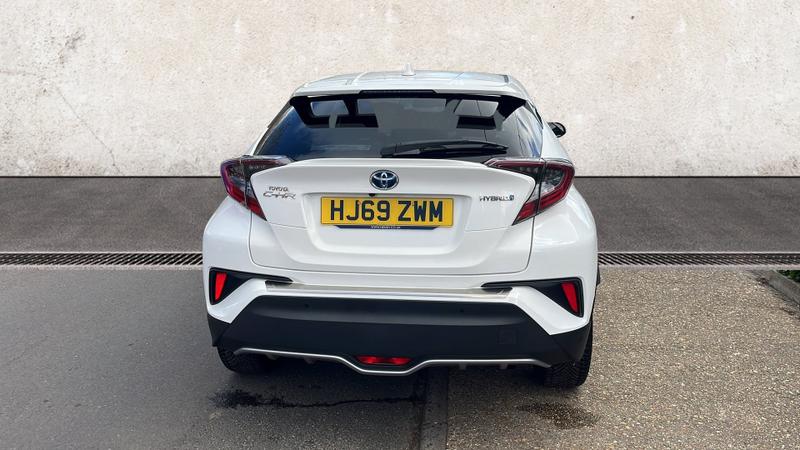 Toyota C-HR Photo cohere-b3c5c23eb611791d0bf152be8e5bf22d80d437db.jpg