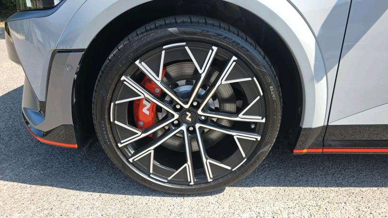 Hyundai IONIQ 5 Photo cohere-b4608ba7e7e482f19ddb4d8ffdaff0be91ce6336.jpg