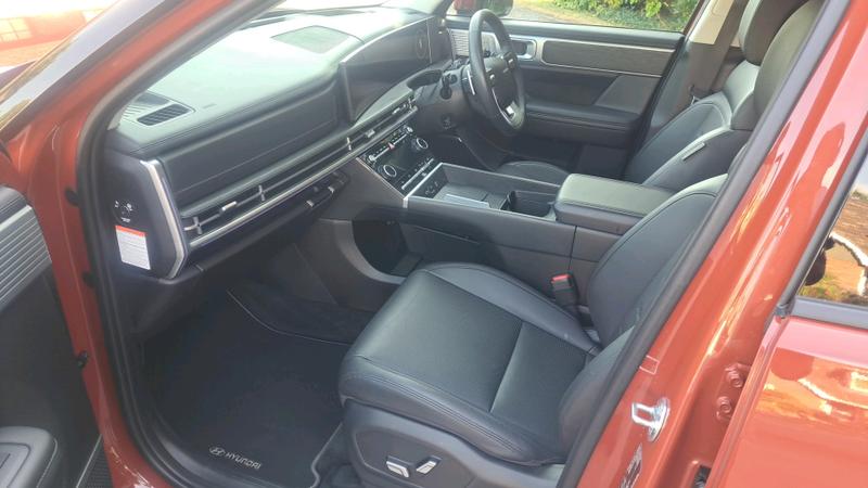 Hyundai Santa Fe Photo cohere-b52c9ea327703823e468e7470f99803b840b4858.jpg