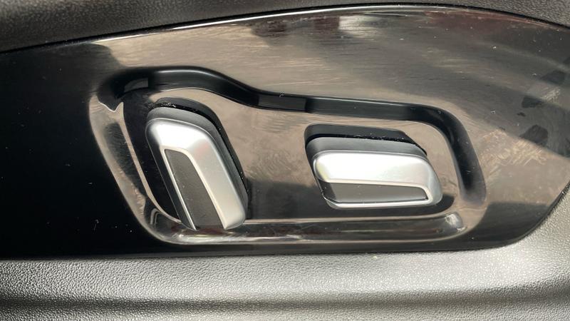 Chery Tiggo 7 Photo cohere-b54047e8967ec87d9f17bf9d8cf132cba6902817.jpg