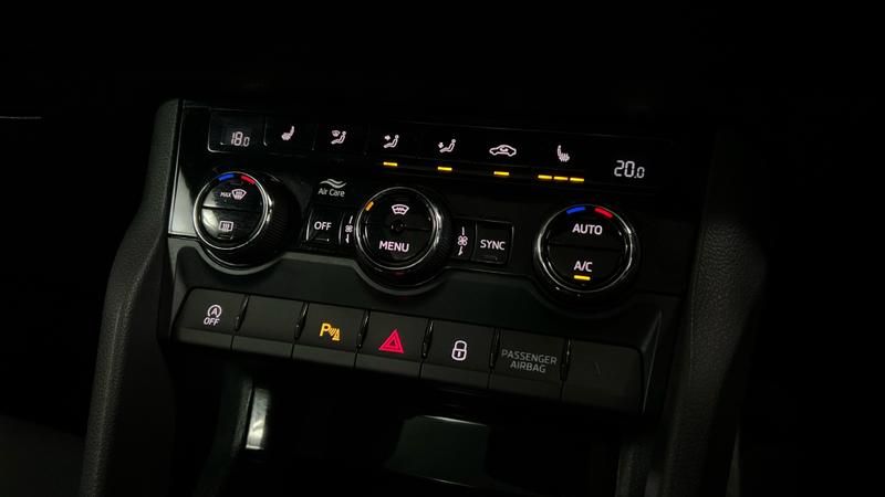 Skoda KAROQ Photo cohere-b6226599b1ed16857bda3670005029b953344b4d.jpg