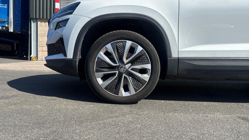 Skoda KAROQ Photo cohere-b63a899d4f1c03789f18e9c2e7a43952b9b47894.jpg