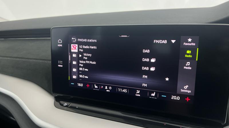 Skoda OCTAVIA Photo cohere-b65f5f3b20d2f544d46ff422f7cf469295e5b890.jpg